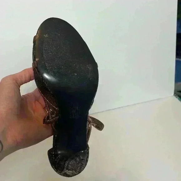 M by Marinelli Copper Snakeskin Heels Size 7.5 - Picture 5 of 6